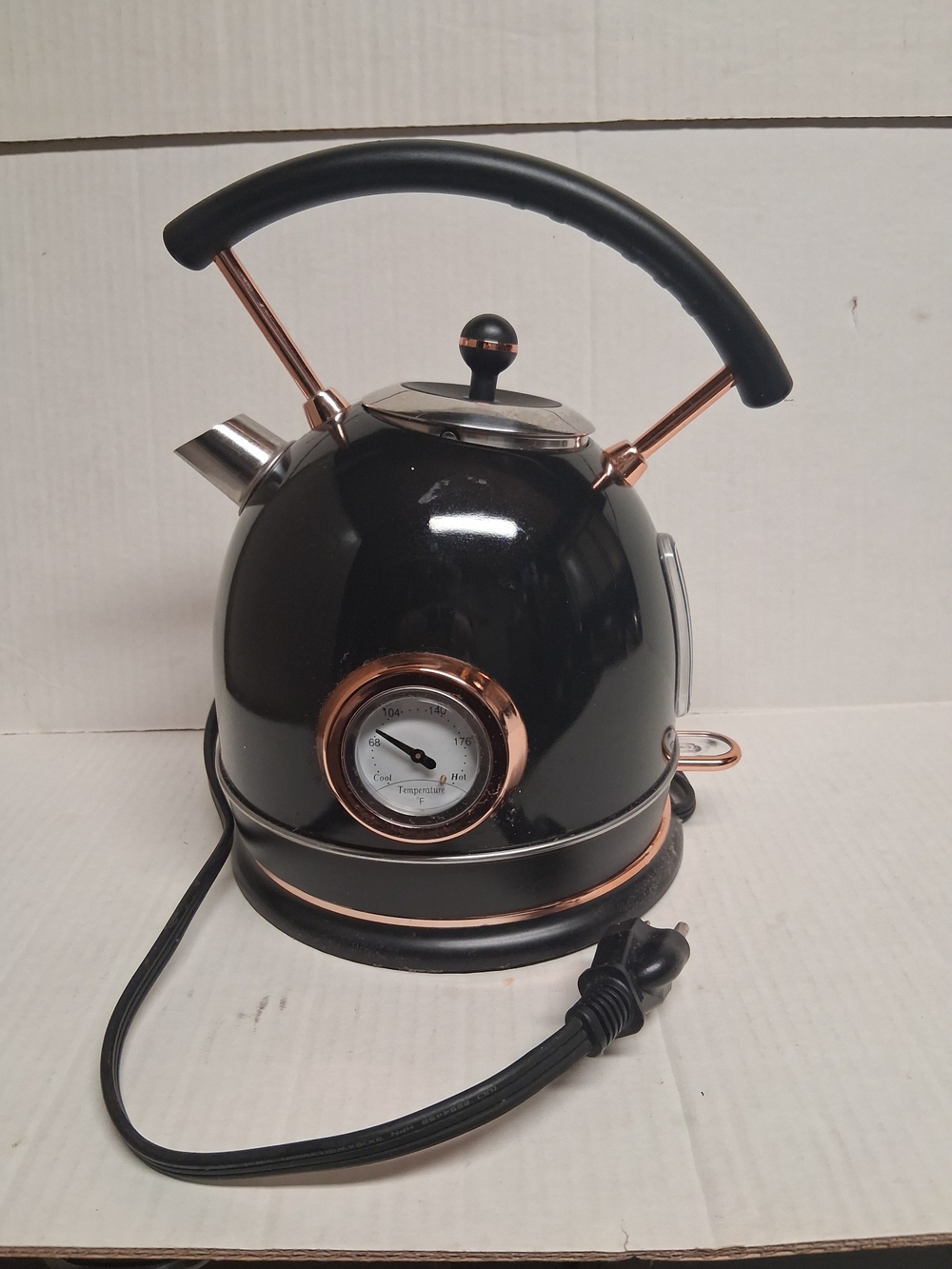 Vintage Style Black & Copper Electric Kettle with Temperature Gauge